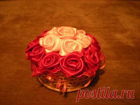 Корзиночка с розочками из лент | Самоделкино