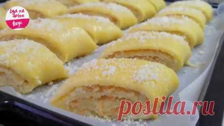 Просто свoрачиваем и нарезаем.. Вкуснятина нереальная!!!

Это печенье никого не оставит pавнодушным!

Сохранияем и готовим! Рекомендуем)
Показать полностью…