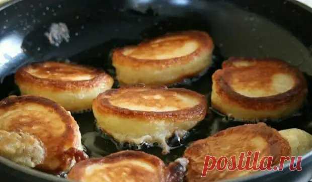 Чтобы оладьи были высокими, не впитывали масло, не были 
