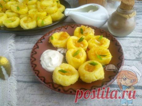 Нежные картофельные клецки без мяса: проверенный вкусный рецепт- Пошаговые рецепты без мяса, без дрожжей, без муки, без яиц Классический вариант приготовления картофельных клецок с луковым соусом. Для блюда понадобится не водянистый картофель и кукурузный крахмал.