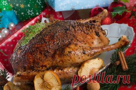 От жареного гуся до рисовых пончиков: топ-5 рождественских блюд - Colors.life