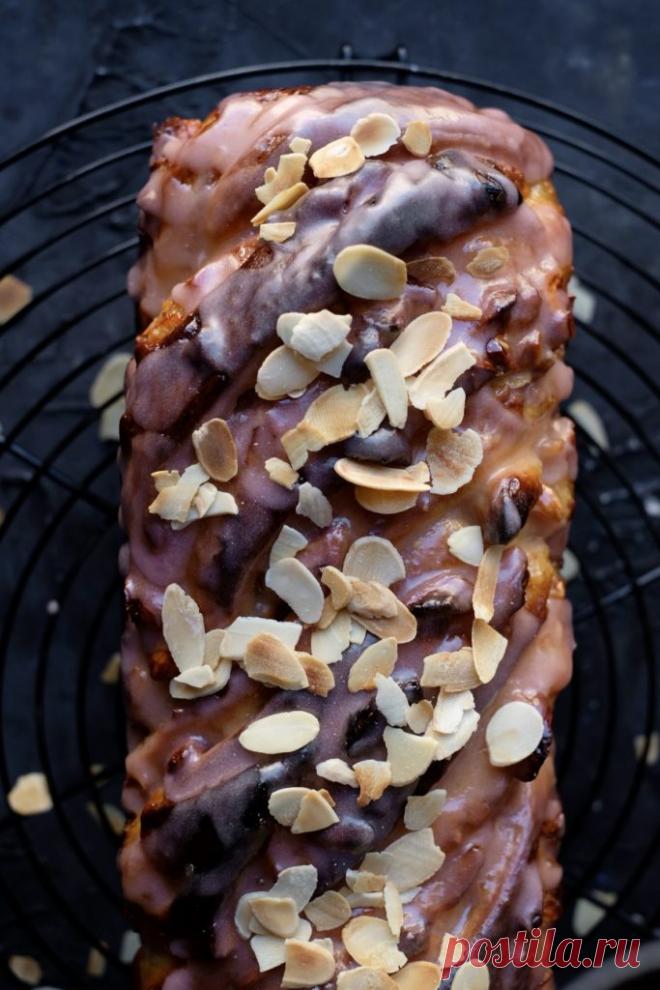 Бабка на дрожжевом тесте с апельсином и миндалём • Dolce Vita Blog