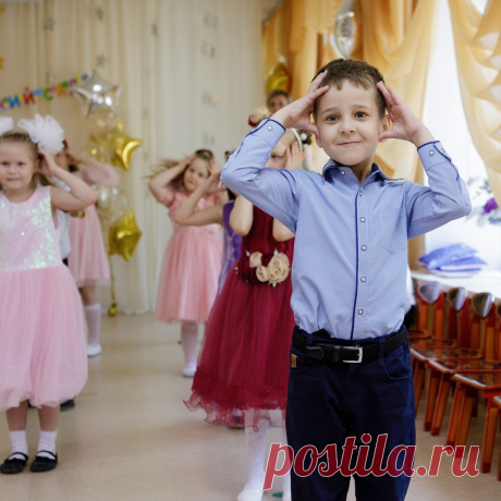 💌 Выпускные альбомы, где каждая фотография олицетворяет вашего ребенка
🤩 Персональный подход 📸 Профессиональный фотограф 💖 Доступные цены
🌍 Работаем по Санкт-Петербургу и Ленинградской обл. 📞 +7(921)580-40-01