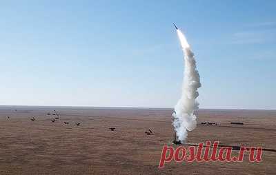 Силы ПВО РФ сбили за сутки 9 авиабомб и 240 дронов ВСУ. Российская армия также ликвидировала четыре снаряда HIMARS