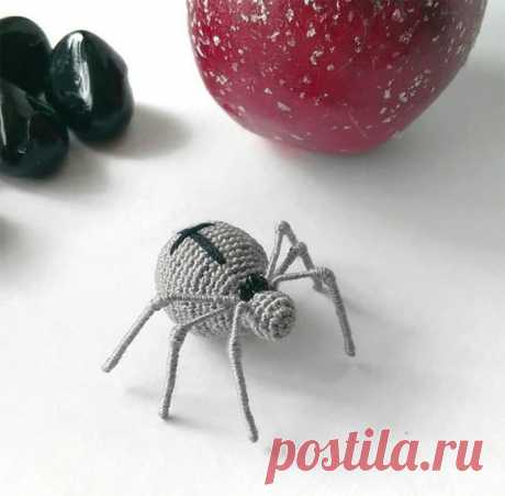 Схема вязания маленького паучка крючком от @kozyavkistore. Вязать паука можно любой тонкой пряжей или мулине