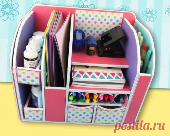 Органайзер для канцелярских принадлежностей Органайзер для канцелярских принадлежностейОрганайзер для канцелярских принадлежностей, сделанный своими руками, всегда удобнее покупного.Творите и будьте счастливы, наши дорогие.