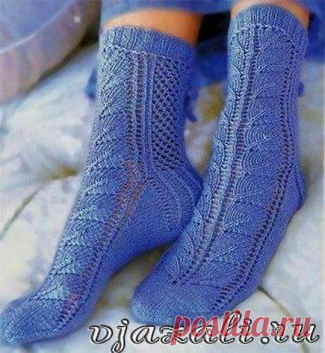 Дом клубка. Вязание спицами и крючком.