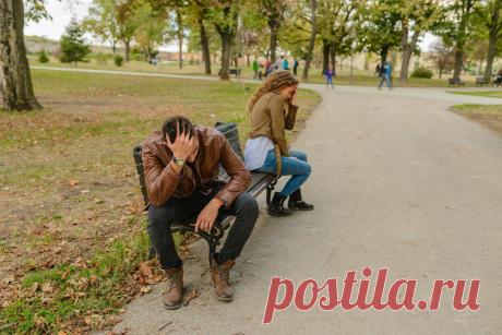 Что делать, если мужчина изменил?
Есть факт измены. Не подозрения и догадки, а ты точно это знаешь. Тебе очень больно, ты не знаешь как жить дальше. В этот момент ты должна для себя определить, какой путь из трех предложенных подходит именно тебе. Ты уверена на 100%, что это точка. Такой мужчина тебе не нужен. Это глубокое разочарование, ты больше не […]
Читай дальше на сайте. Жми подробнее ➡