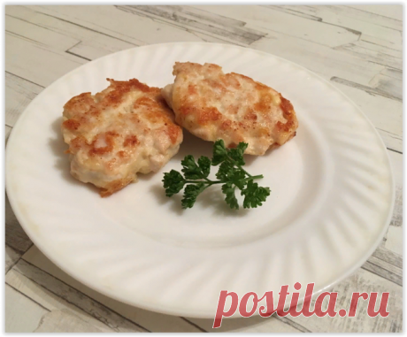 Куриные оладьи с сыром — обычное филе получается очень нежными и сочным, тает во рту!
