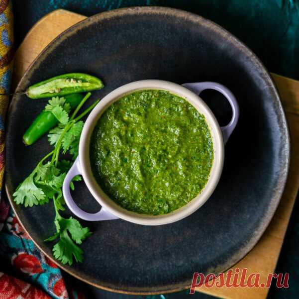 Рецепт блюда: СОУС ЧАТНИ С МЯТОЙ И КИНЗОЙ - Foodies.Academy