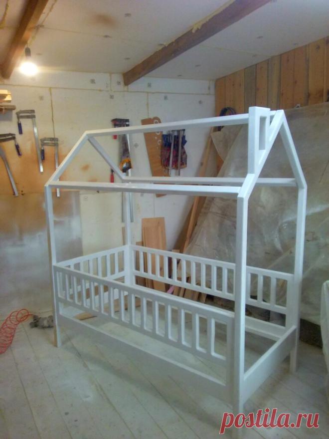 Кроватки-домики от Юры Ананьева | | Для тех, кто любит работать с деревом