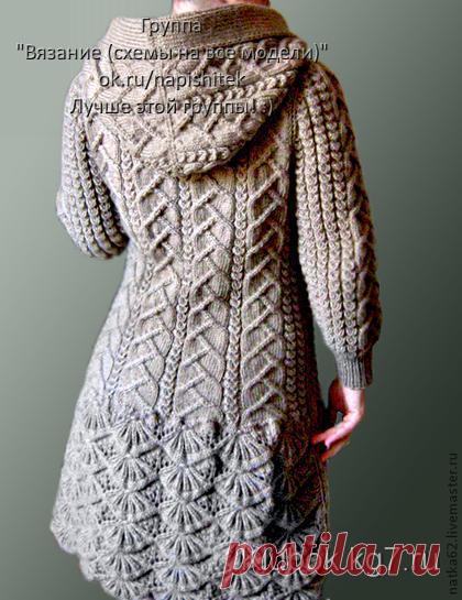 Кардиган спицами ну не кросота ли? Потребуется около 1800 г объемной акриловой или полушерстяной пряжи (155 м/100 г), спицы №3,5, пуговицы (или пластмассовые кольца для ручного изготовления пуговиц).