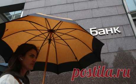 Объем выданных кредитов в России впервые превысил ₽100 трлн. По итогам девяти месяцев 2023 года общий объем выданных населению и бизнесу ссуд превысил 100 трлн руб. Наибольший вклад в кредитование населения вносит ипотека. По прогнозу ЦБ, рост кредитования в 2023-м составит 17–20%