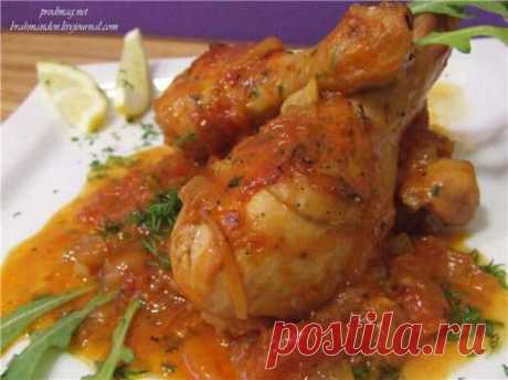 Куриные ножки «качиаторе» в духовке - Будет вкусно - 23 июля - 43341135399 - Медиаплатформа МирТесен «Качиаторе» - курица-по охотничьи. Нам понадобиться: 1кг ножек ,бедер куриных. 1 крупная луковица; 2 зубчика чеснока; банка помидоров в собственном соку (у меня около 800гр) пол стакана белого сухого вина. орегано, базилик (или травы из разряда "итальянские, прованские") 3-4 ст.л. оливкового масла. - 23 июля - 43341135399 - Медиаплатформа МирТесен