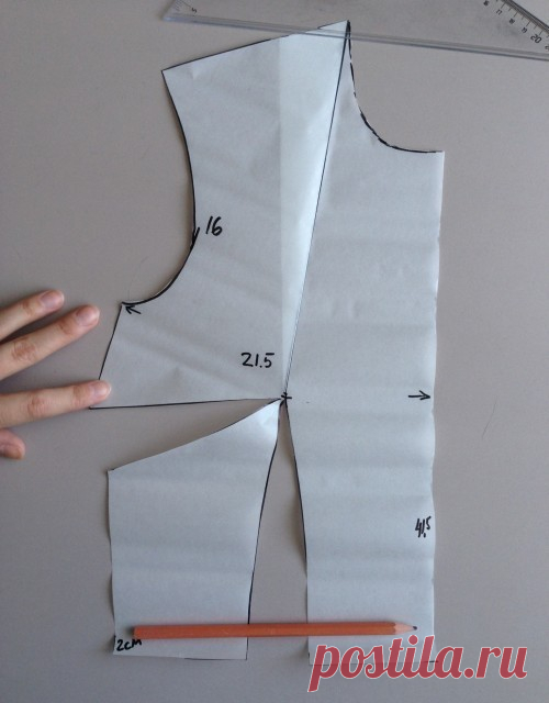 #БАЗОВЫЕвыкройки
ВЫКРОЙКА СВОИМИ РУКАМИ-БЕЗ РАСЧЕТОВ И ФОРМУЛ
Как можно построить выкройку по своим меркам, для того чтобы платье село на вас идеально! Не нужно никаких сложных расчетов и формул, только калька, сантиметровая лента, линейка и карандаш!

Покажу выкройку для отрезного, приталенного платья. Юбка подойдет любая какую захотите.

Мерки в см:

Сг - Полуобхват груди 43
Ст - Полуобхват талии 35
Сб - Полуобхват бедер
Шг - Ширина груди 31
раствор вытачки 9
Шп - Ширина...