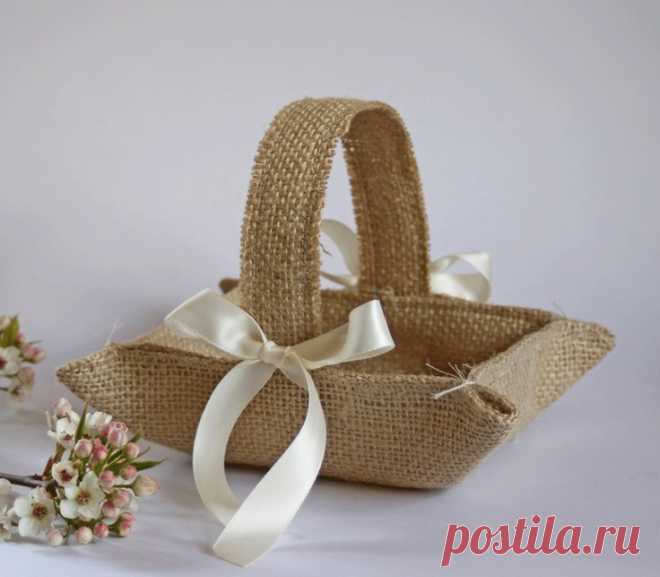 Little burlap flower girl basket. Khaki / natural jute for rustic weddings