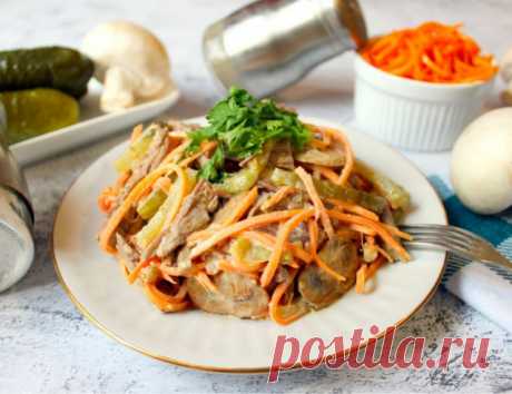 Салат Обжорка с корейской морковью и грибами и говядиной рецепт с фото пошагово - 1000.menu