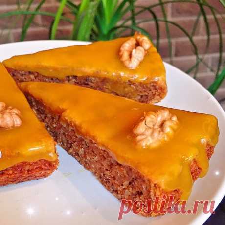 Photo by @katerina_brush on December 02, 2019. May be an image of dessert and indoor.