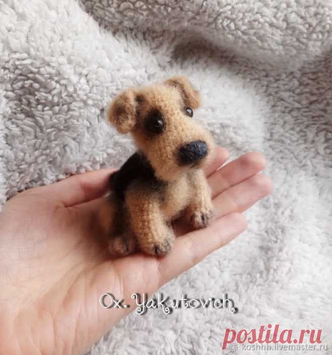 PDF Эрдельтерьер. FREE amigurumi crochet pattern. Бесплатный мастер-класс, схема описание для вязания амигуруми крючком. Игрушки своими руками! Собака, собачка, пёс, dog, puppy, cachorro, perro, cachorrinho, chien, hund, welpe, 子犬, 犬, pies. #амигуруми #amigurumi #amigurumidoll #amigurumipattern #freepattern #freecrochetpatterns #crochetpattern #crochetdoll #crochettutorial #patternsforcrochet #вязание #вязаниекрючком #handmadedoll #рукоделие #ручнаяработа #pattern #tutorial #häkeln #amigurumis