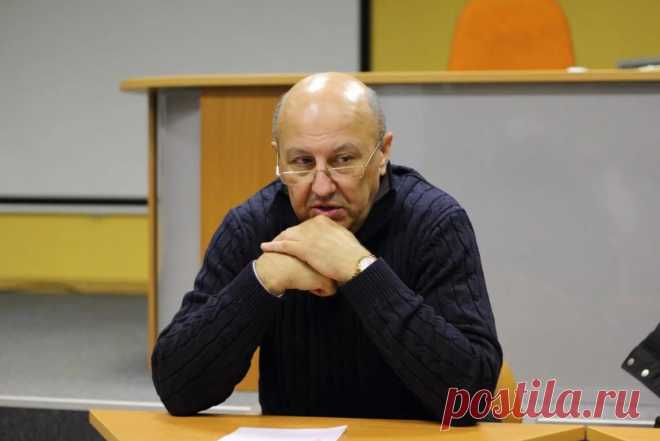 Фирсов: «Всероссийское обнуление» прошло не поплану. Крах главной аферы «верхушки»
На днях в свет вышло интервью знаменитого историки и социолога Андрея Фурсова. Специалист высказал свое мнение по поводу пандемии и изменений, которые она принесла в мир. Фурсов считает, что пандемия коронавируса – это не более чем запланированная афера сильных мира сего. Именно в 2020 году с началом эпидемии...
Читай дальше на сайте. Жми подробнее ➡