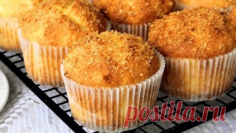 Творожно-яблочные маффины: ароматное угощение с пользой Статья автора «Еда от ШефМаркет» в Дзене ✍: Творожно-яблочные маффины — это идеальный вариант домашней выпечки, сочетающий в себе вкус, нежную текстуру и пользу.