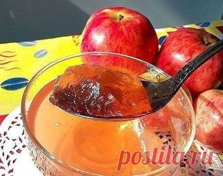ЯБЛОЧНОЕ ЖЕЛЕ.

Желе из яблок – яркое, красивое и необыкновенно вкусное можно приготовить в домашних условиях на зиму. Это очень просто!
Результат просто потрясающий! Желе застывает до состояния мармелада, что позволяет использовать его для украшения домашних тортов. И всё это благодаря натуральному яблочному пектину, без добавления красителей и загустителей! Желе не тает при комнатной температуре!

Ингредиенты:
• Яблоки – 1 кг
• Вода – 2,5 стакана
• Сахар – 150 грамм

При...