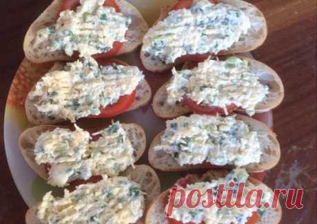 Красивые бутерброды на скорую руку с сыром и помидором - пошаговый рецепт с фото. Автор рецепта Riddly🏃‍♂️ . - Cookpad