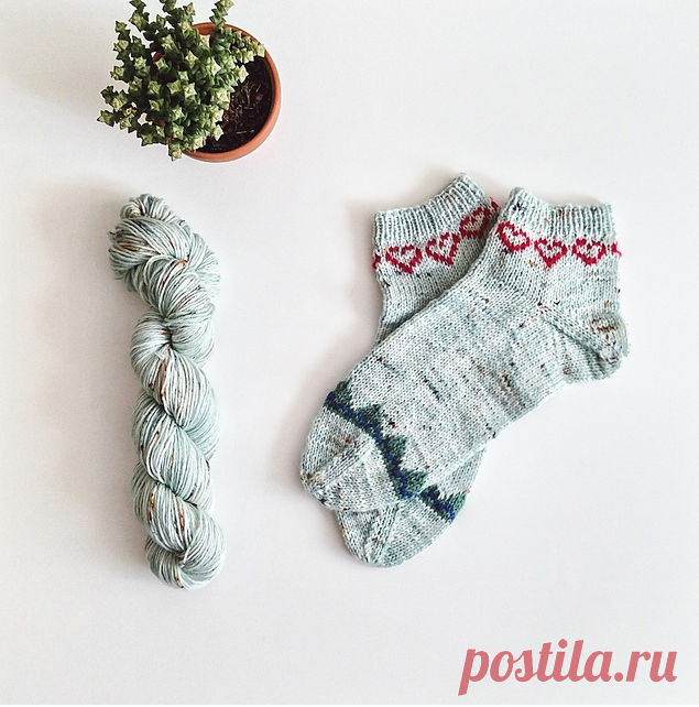 Узор для носочков sLOVEnia socks by Tea Bercek.