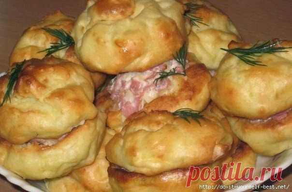 Шустрый повар.: Картофельные профитроли с сырно-ветчинной начинкой