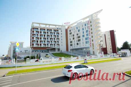 Курортный отель Бридж Резорт (Россия Адлер) - Booking.com