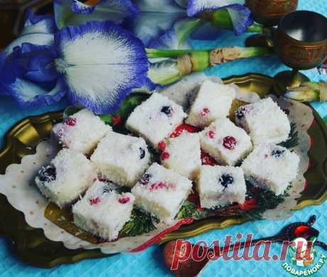 Легкий молочный десерт с ягодами Кулинарный рецепт