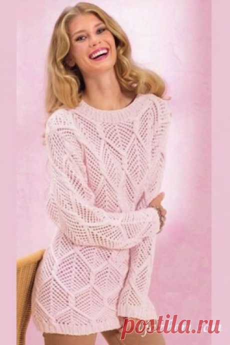 Удлиненный ажурный пуловер