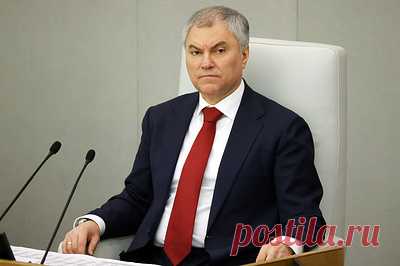 Володин предложил КПРФ принять в партию Мурашко. Председатель Госдумы отметил, что именно глава Минздрава взял "сильную сторону" советского здравоохранения и предложил в виде представленного законопроекта