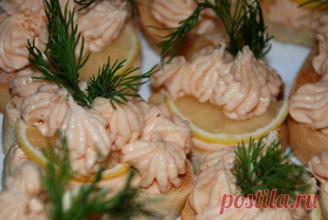 Антикризисное меню - рыбная паста для бутербродов | Четыре вкуса