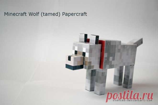 Minecraft Wolf (tamed) Papercraft +DOWNLOAD Size: 8 cm in height and 16 cm in lenght.I used a normal wolf template found on internet and then tamed him. Difficulty Level:Easy Download:[link]