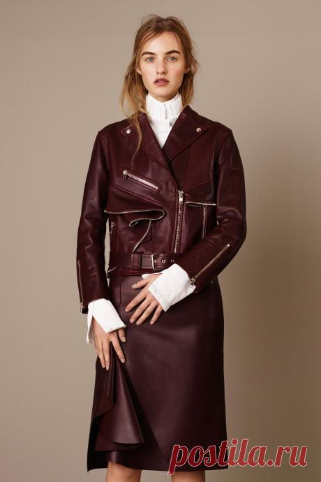 Alexander McQueen Pre-Fall 2015 Collection Photos - Vogue