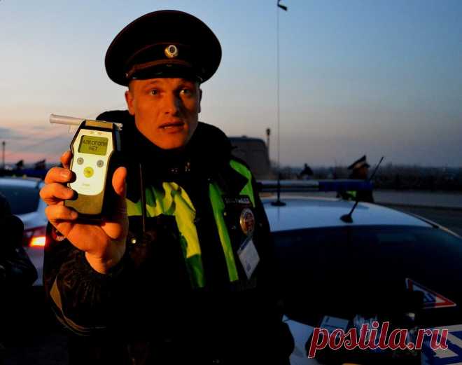 «С 1 сентября невздумай дуть в трубочку, даже если не пил». Знакомый сотрудник рассказал, какие будут последствия | Виктор Венгеров | Яндекс Дзен