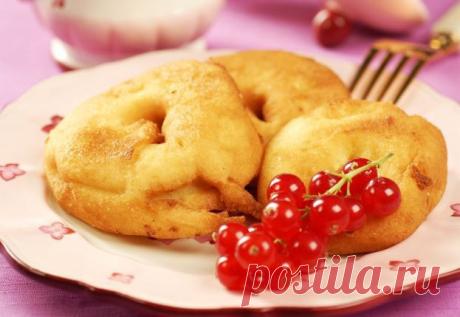 Яблочные пончики