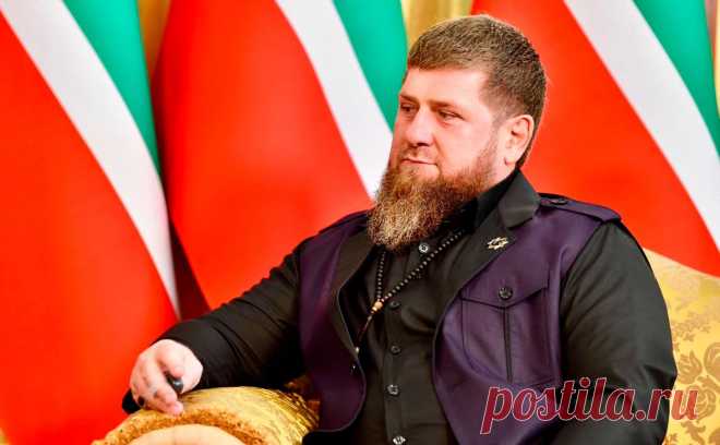 Кадыров поручил активнее выявлять клевету в соцсетях и мессенджерах. Депутат Госдумы Адам Делимханов заявил, что аналогичная работа «активно ведется» и за пределами Чечни