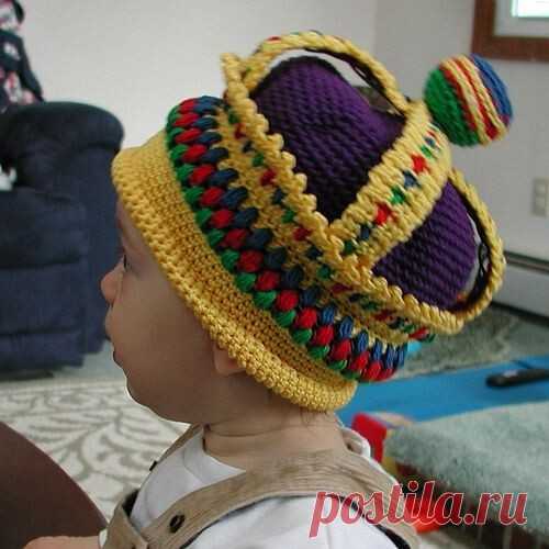 Вязанная шапка Корона