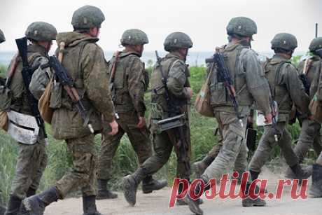 Военных-контрактников обложили данью в российском городе. В городе Юрга Кемеровской области обложили данью военнослужащих-контрактников различных рангов. Об этом сообщила глава ассоциации «Комитет солдатских матерей» Светлана Голуб. Она назвала сборщиков дани «местным криминалитетом» и заявила, что из-за их действий военные вынуждены покидать службу.