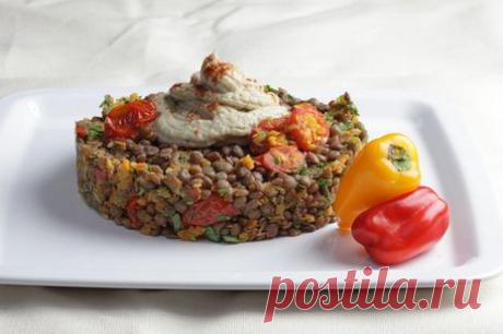 Рецепты от Елены Чекаловой - Чечевица с баклажановым «майонезом», Счастье Есть, готовим с Еленой Чекаловой, Кулинарные рецепты передачи Доброе Утро на Первом Канале.