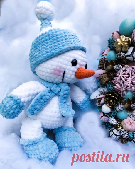 PDF Снеговик Стёпка крючком. FREE crochet pattern; Аmigurumi doll patterns. Амигуруми схемы и описания на русском. Вязаные игрушки и поделки своими руками #amimore - плюшевый снеговик, Новый год, снеговичок, snowman, Schneemann, bałwan, bonhomme de neige, happy new year, Christmas, xmas, Nativity, sněhulák, boneco de neve. Amigurumi doll pattern free; amigurumi patterns; amigurumi crochet; amigurumi crochet patterns; amigurumi patterns free; amigurumi today.