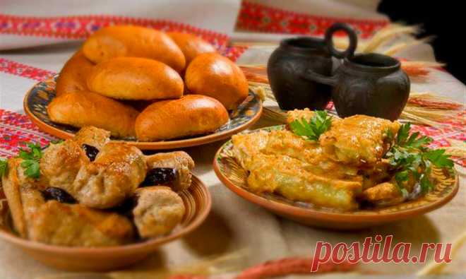 Самые популярные блюда украинской кухни. Какие украинские блюда надо попробовать? Приезжая в Киев и знакомясь с его достопримечательностями, не следует отказывать себе в удовольствии полакомиться блюдами традиционной украинской кухн