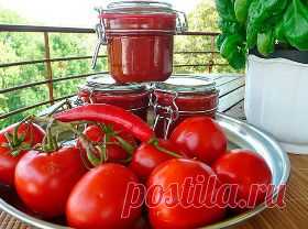 Домашний кетчуп – приправа к любому блюду.