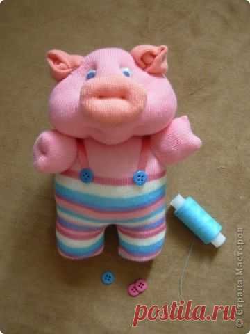 Поросёнок Наф -Наф из детских колготок.