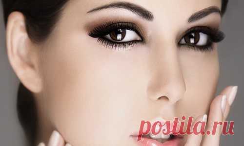 Ресницы нарощенные: особенности процедуры Многие девушки с короткими ресницами мечтают увеличить их в объеме, сделать длиннее. Если же природа не наградила густыми и пышными ресницами, то индустрия красоты всегда придет на помощь. Наращивание…