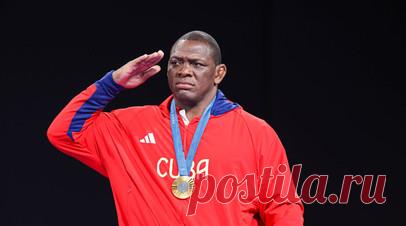 Лопес — о дружбе с Карелиным: до недавних пор мы видели друг друга только по телевизору. Пятикратный олимпийский чемпион по греко-римской борьбе Михаин Лопес Нуньес высказался о знакомстве с трёхкратным олимпийским чемпионом по греко-римской борьбе Александром Карелиным. Читать далее