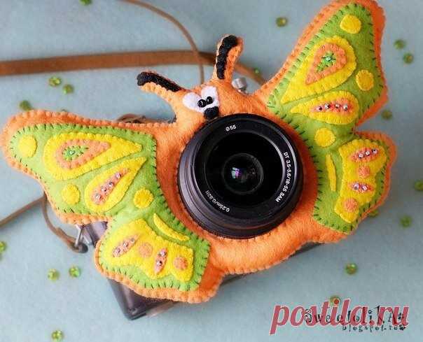 Игрушка на фотоаппарат для привлечения внимания ребенка Игрушка на фотоаппарат для привлечения внимания ребенкаЕсли ребенок не хочет смотреть в камеру при фотографировании, то поможет такая бабочка.