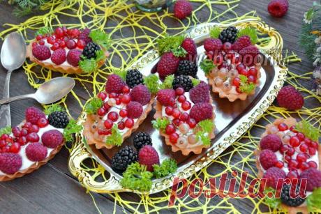 Тарталетки с ягодами